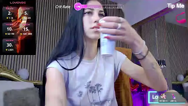 Snapshot of KeylaBlair chatting on 02-14-25, 07:12 KeylaBlair online show from 02-14-25, 07:12