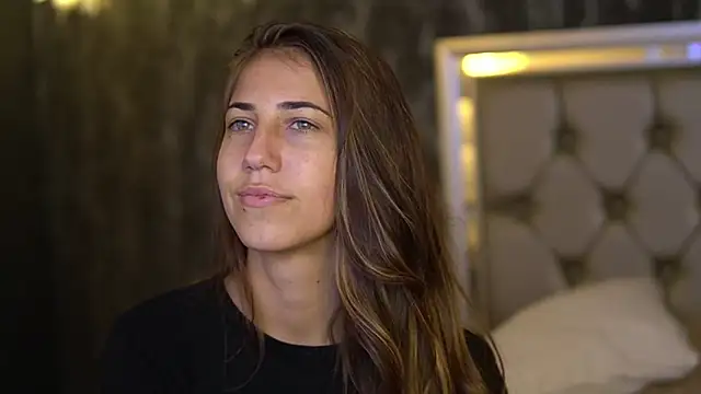 Snapshot of KeylaBlair chatting on 09-27-25, 05:40 KeylaBlair online show from 09-27-25, 05:40