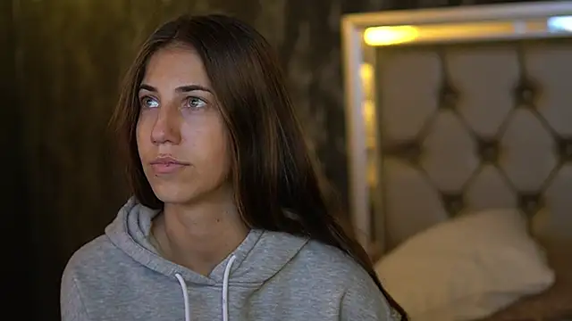 Snapshot of KeylaBlair chatting on 09-28-25, 06:35 KeylaBlair online show from 09-28-25, 06:35