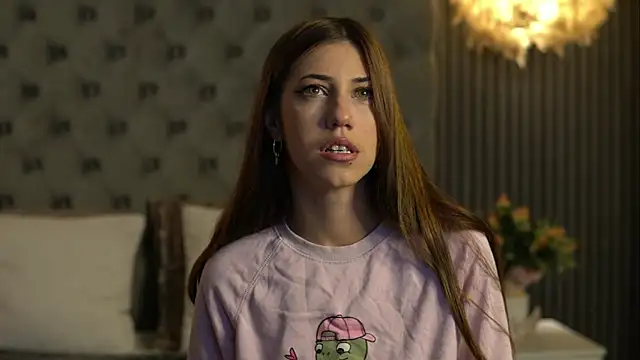 Snapshot of KeylaBlair chatting on 02-19-26, 06:37 KeylaBlair online show from 02-19-26, 06:37