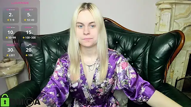 HillEva online show from 11-27-25, 08:27