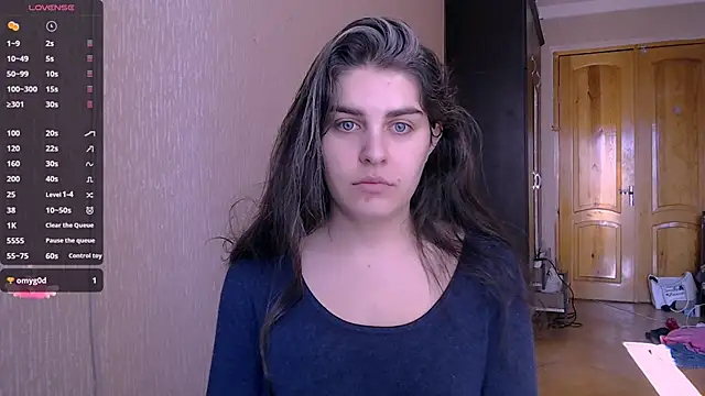 Snapshot of _Roselina_ chatting on 01-24-25, 07:41 Roselina online show from 01-24-25, 07:41