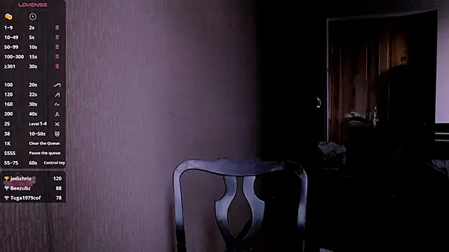 Snapshot of _Roselina_ chatting on 02-05-25, 04:48 Roselina online show from 02-05-25, 04:48