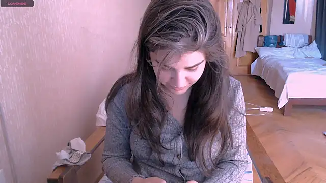 Snapshot of _Roselina_ chatting on 03-14-25, 09:14 Roselina online show from 03-14-25, 09:14