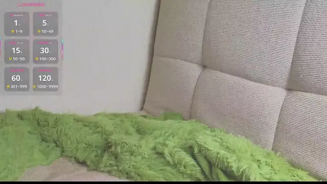 Snapshot of AlisabellyXxx chatting on 02-28-25, 09:01 AlisabellyXxx online show from 02-28-25, 09:01