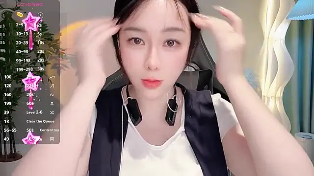 Snapshot of Alano-01 chatting on 06-06-26, 09:25 Alano-01 online show from 06-06-26, 09:25