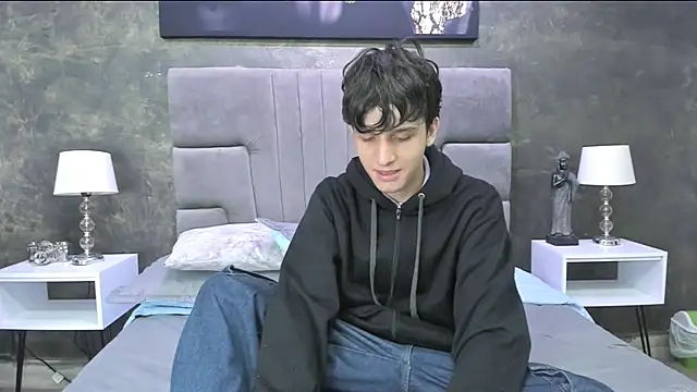 bruce hans online show from 09-23-25, 12:19