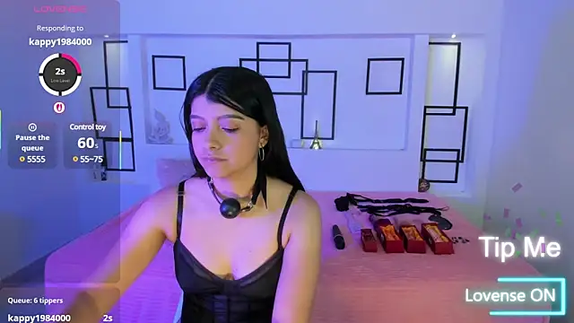 Snapshot of IslaBlaze chatting on 03-22-25, 12:04 IslaBlaze online show from 03-22-25, 12:04