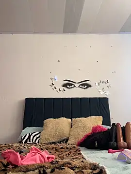 Keyler True18 online show from 02-22-26, 01:53