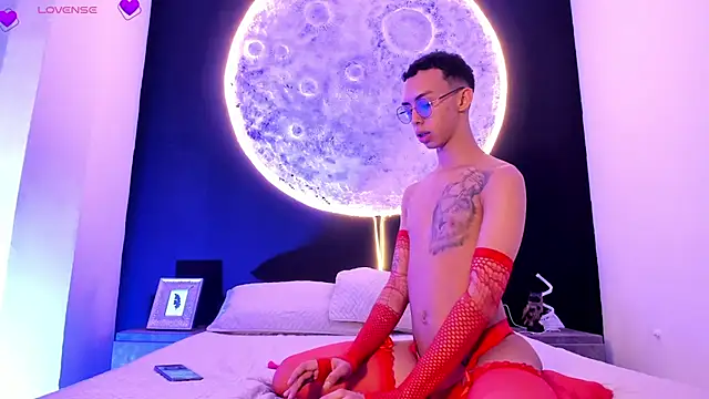 EthaanCox online show from 02-04-25, 08:28