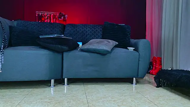 Snapshot of SamaraStone chatting on 02-19-26, 07:43 SamaraStone online show from 02-19-26, 07:43