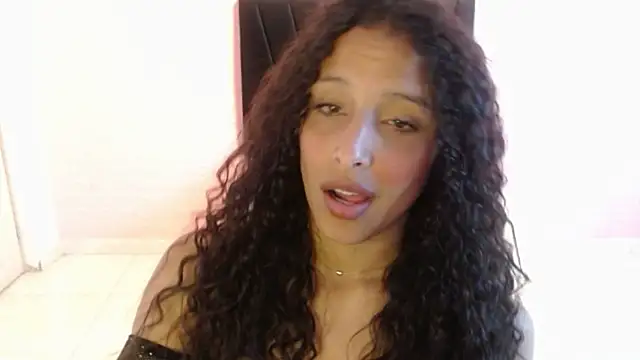 Snapshot of DULCE1609 chatting on 06-24-26, 08:30 DULCE1609 online show from 06-24-26, 08:30