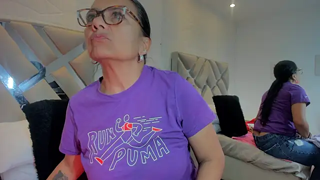 raquell moore online show from 03-03-25, 08:38