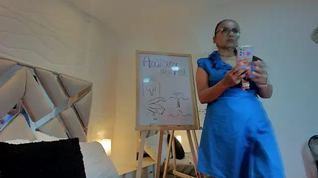 raquell moore online show from 03-08-25, 06:47