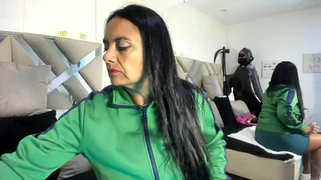 raquell moore online show from 11-11-25, 12:05