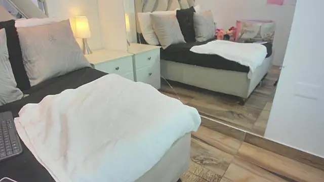 raquell moore online show from 01-14-26, 04:56