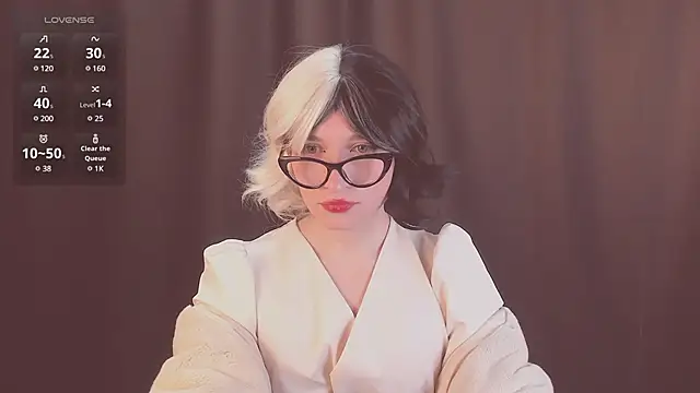 Snapshot of foxy_jpg chatting on 02-28-25, 09:12 foxy jpg online show from 02-28-25, 09:12