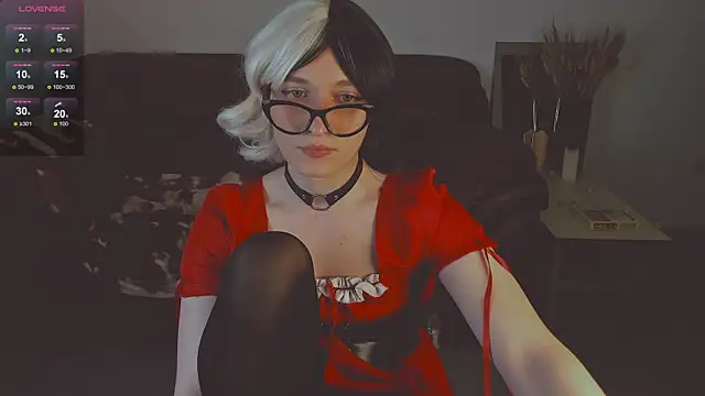 Snapshot of foxy_jpg chatting on 03-03-25, 11:24 foxy jpg online show from 03-03-25, 11:24