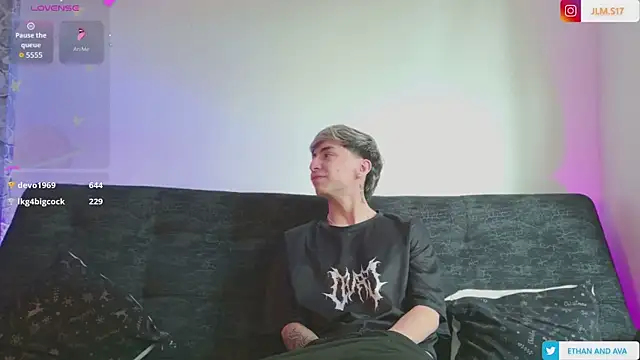 ethan and ava online show from 05-24-26, 02:22