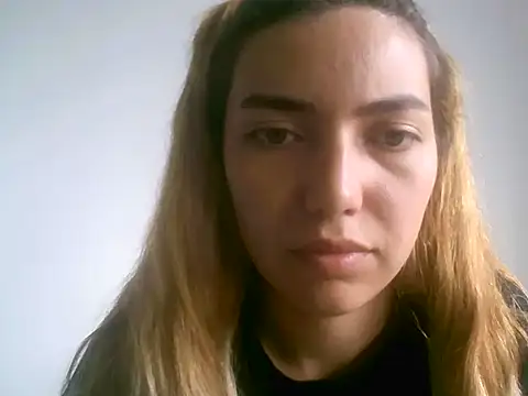 Snapshot of VittoriaTaylor chatting on 03-29-26, 09:04 VittoriaTaylor online show from 03-29-26, 09:04