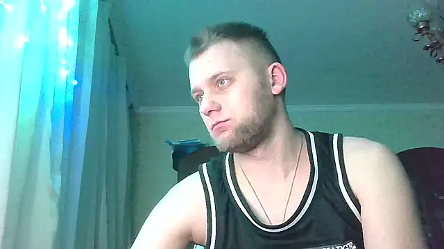 Snapshot of HunterOnBoobs chatting on 02-22-25, 08:31 HunterOnBoobs online show from 02-22-25, 08:31