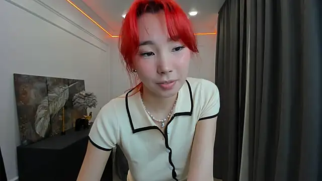 Snapshot of AnnaReyla chatting on 04-22-26, 11:12 AnnaReyla online show from 04-22-26, 11:12