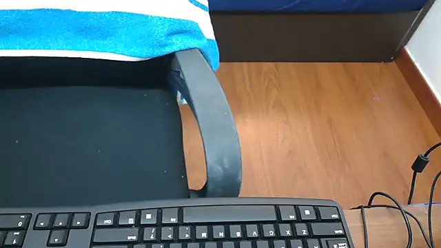 LovelyRosy online show from 10-05-25, 12:31