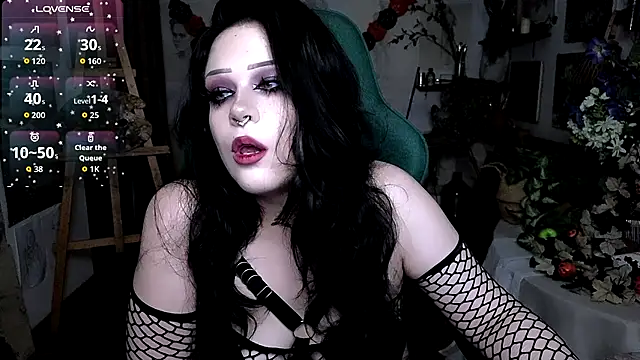 Snapshot of Rouz_Farrel chatting on 10-08-25, 11:30 Rouz Farrel online show from 10-08-25, 11:30