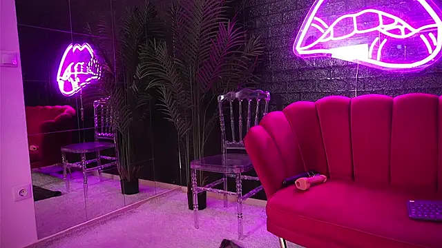 Annabellerise online show from 01-10-26, 05:09