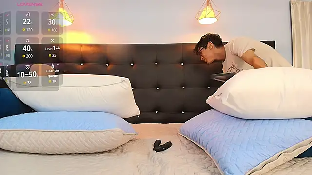 Cum hunters online show from 02-24-25, 08:25