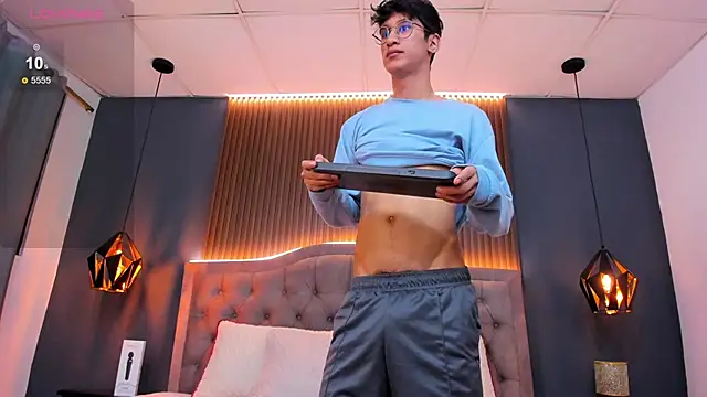 Cum hunters online show from 09-13-25, 03:50