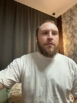 Snapshot of _XxX-XxX_ chatting on 04-19-26, 06:10 XxX-XxX online show from 04-19-26, 06:10
