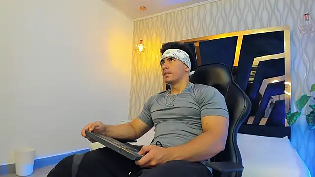 Brad Summer online show from 03-07-25, 05:28