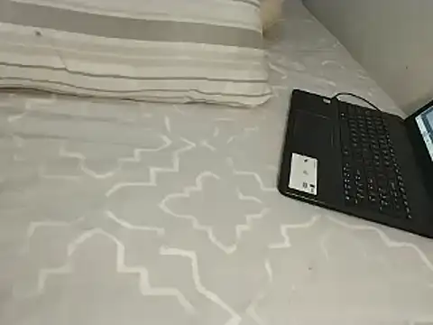 Snapshot of Chandy012 chatting on 11-02-25, 01:13 Chandy012 online show from 11-02-25, 01:13