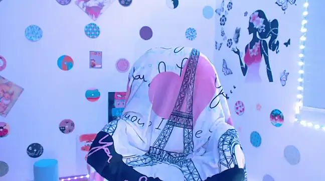 Snapshot of samy_love35 chatting on 02-14-25, 09:24 samy love35 online show from 02-14-25, 09:24