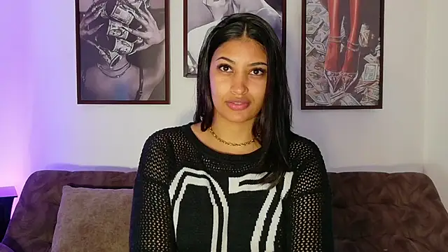 loretahorny online show from 11-01-25, 01:24