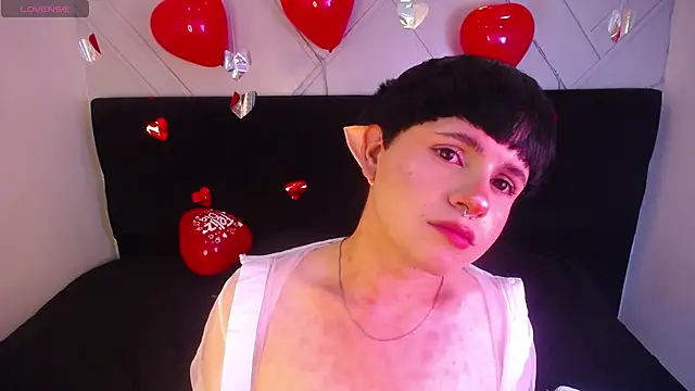 Snapshot of dalmonn_lennoxx chatting on 02-15-25, 08:22 dalmonn lennoxx online show from 02-15-25, 08:22