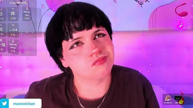 Snapshot of dalmonn_lennoxx chatting on 11-14-25, 12:15 dalmonn lennoxx online show from 11-14-25, 12:15