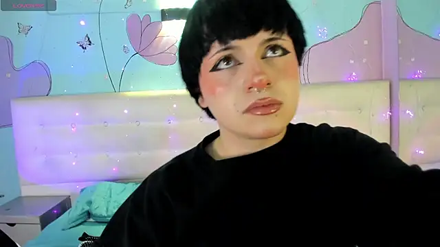 Snapshot of dalmonn_lennoxx chatting on 11-22-25, 01:10 dalmonn lennoxx online show from 11-22-25, 01:10