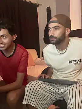 Snapshot of darkdesire_01 chatting on 03-07-25, 02:46 darkdesire 01 online show from 03-07-25, 02:46