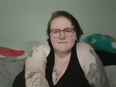 CorgiGodez98 online show from 02-14-25, 07:38