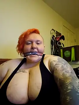 CorgiGodez98 online show from 11-02-25, 09:00