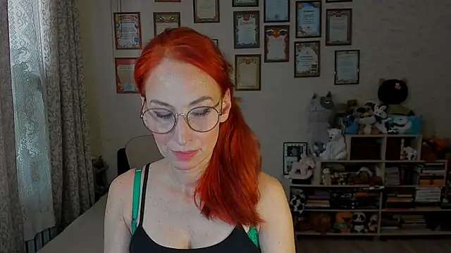 Snapshot of red_rocco chatting on 01-16-25, 09:48 red rocco online show from 01-16-25, 09:48