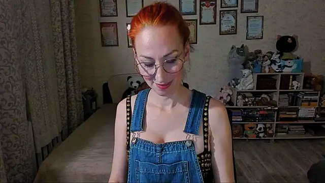 Snapshot of red_rocco chatting on 01-29-25, 04:08 red rocco online show from 01-29-25, 04:08