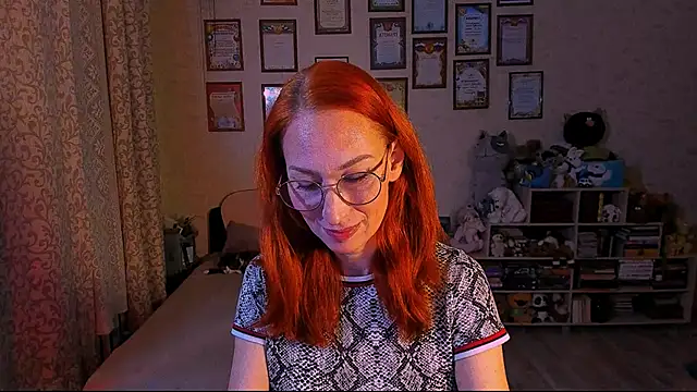 Snapshot of red_rocco chatting on 02-27-25, 03:59 red rocco online show from 02-27-25, 03:59