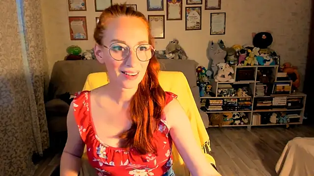 Snapshot of red_rocco chatting on 10-02-25, 02:13 red rocco online show from 10-02-25, 02:13