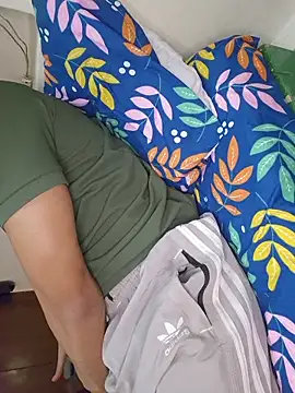 hot hunk boy online show from 11-10-25, 09:30