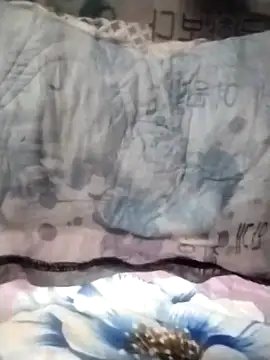 hungrydog18 online show from 10-19-25, 08:09