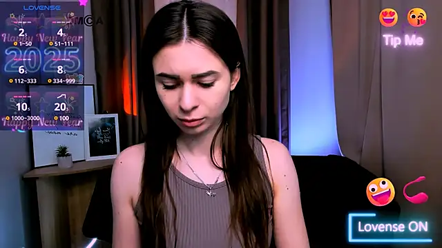 flora ri online show from 02-13-25, 10:23