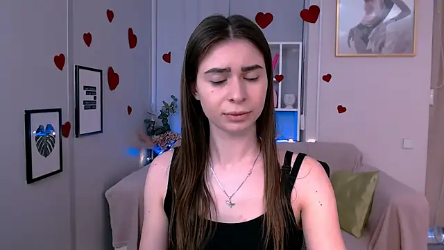 flora ri online show from 03-03-25, 10:28